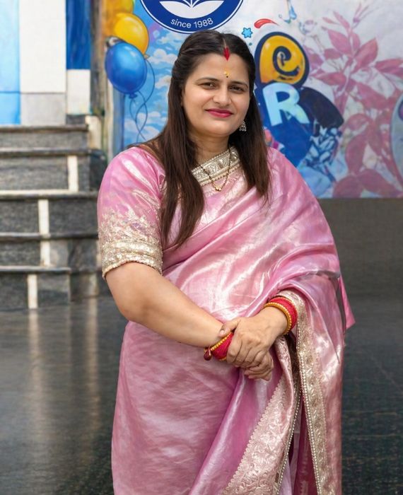 Principal Mrs Aarti Panwar